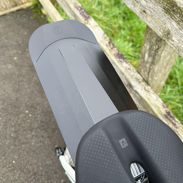 Mucky Nutz Fat Butt Fender, Black