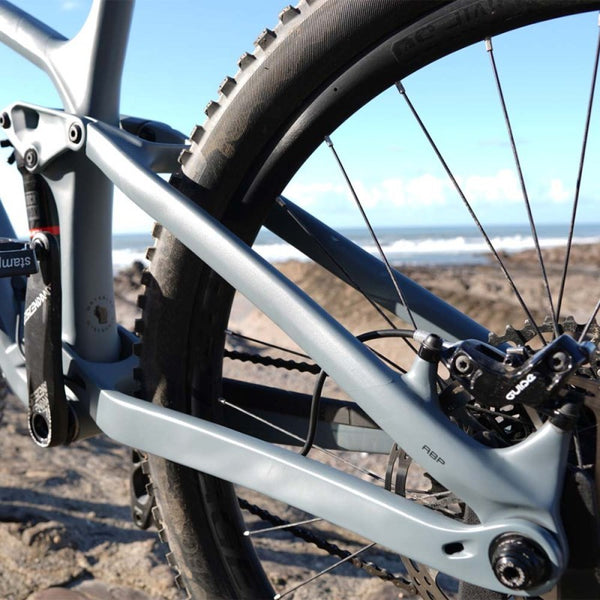 Mucky Nutz Stay Skinz